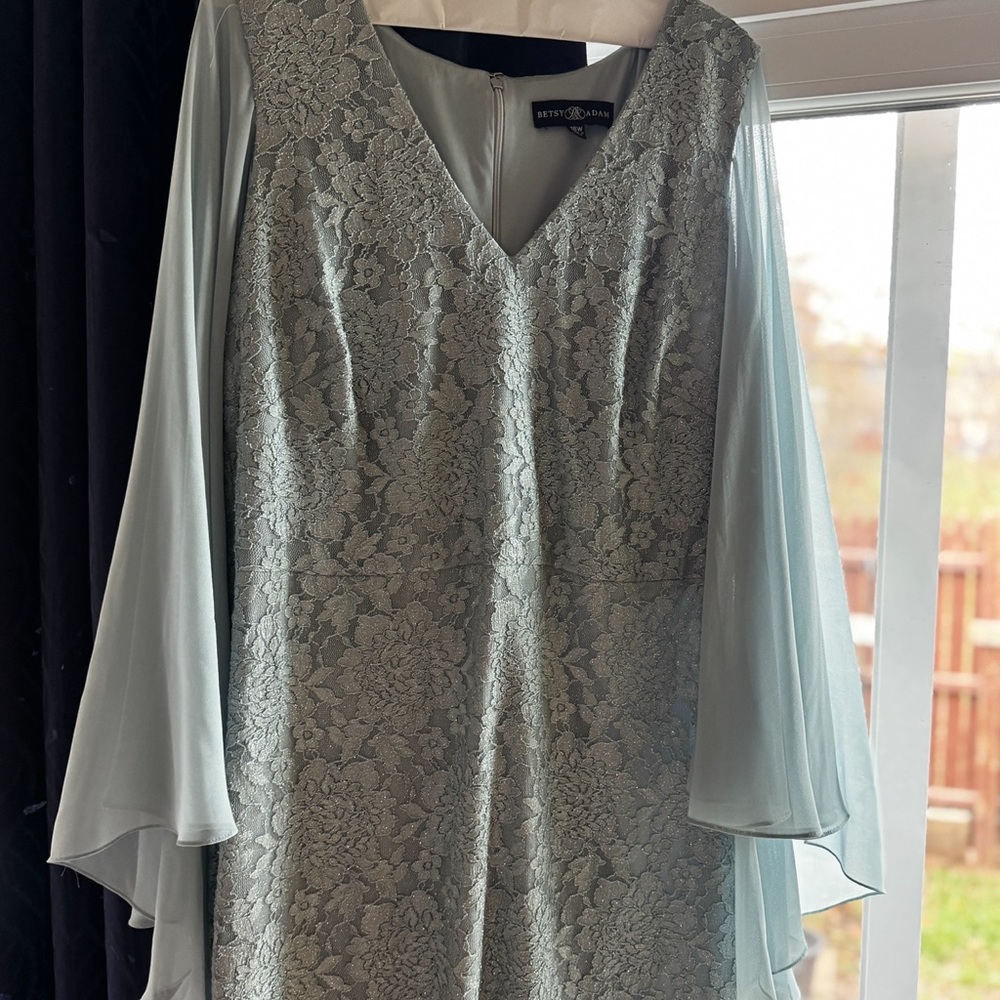 BETSY & ADAM floor length dress for prom or wedding guest